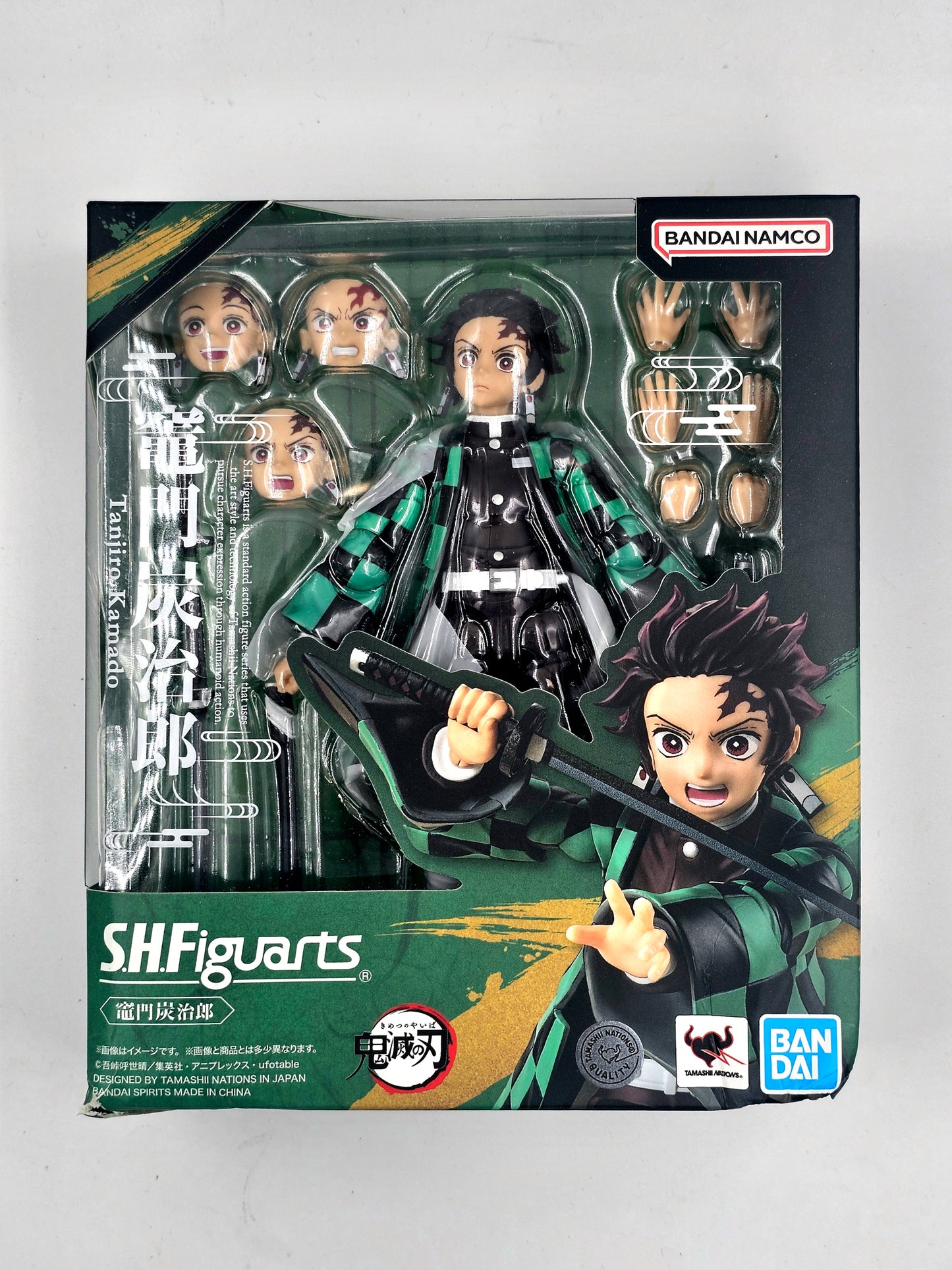S.H. Figuarts Tanjiro Kamado con CAJA DAÑADA