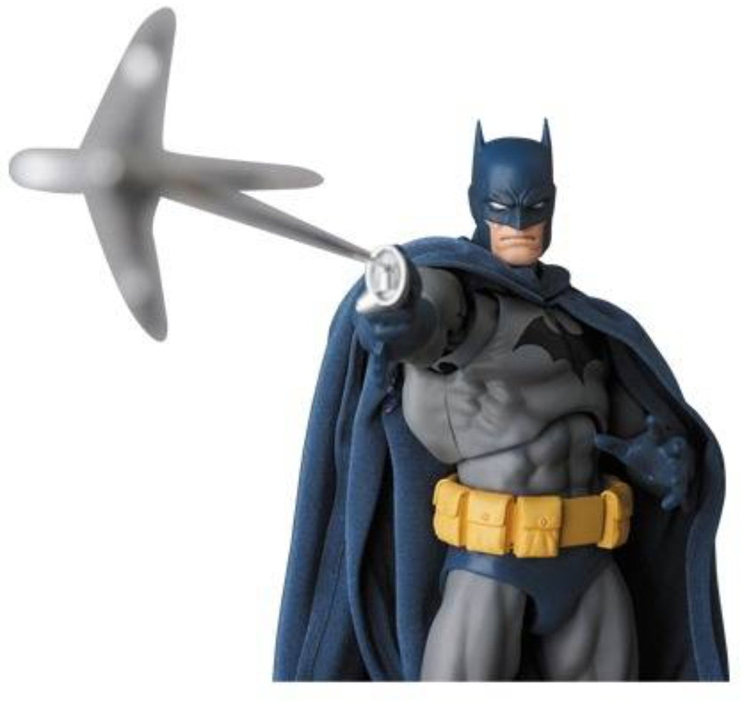 Mafex No. 105 Batman Hush