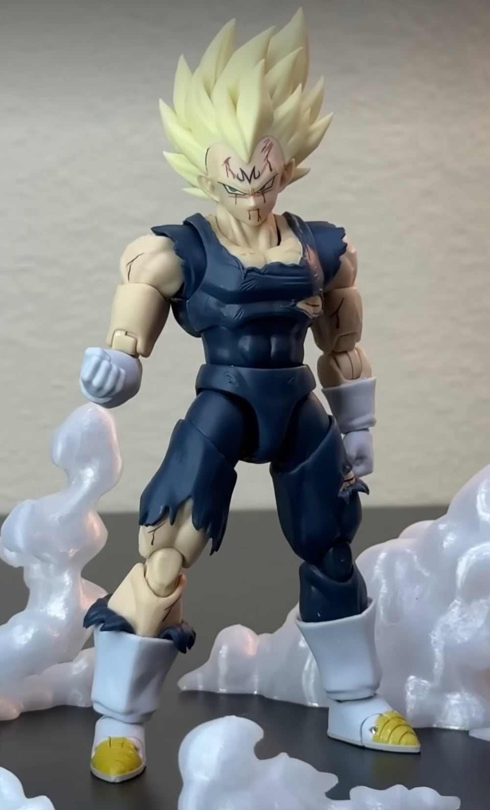 Majin Vegeta Battle Damage Black Suit - Black Hole Toys x TK