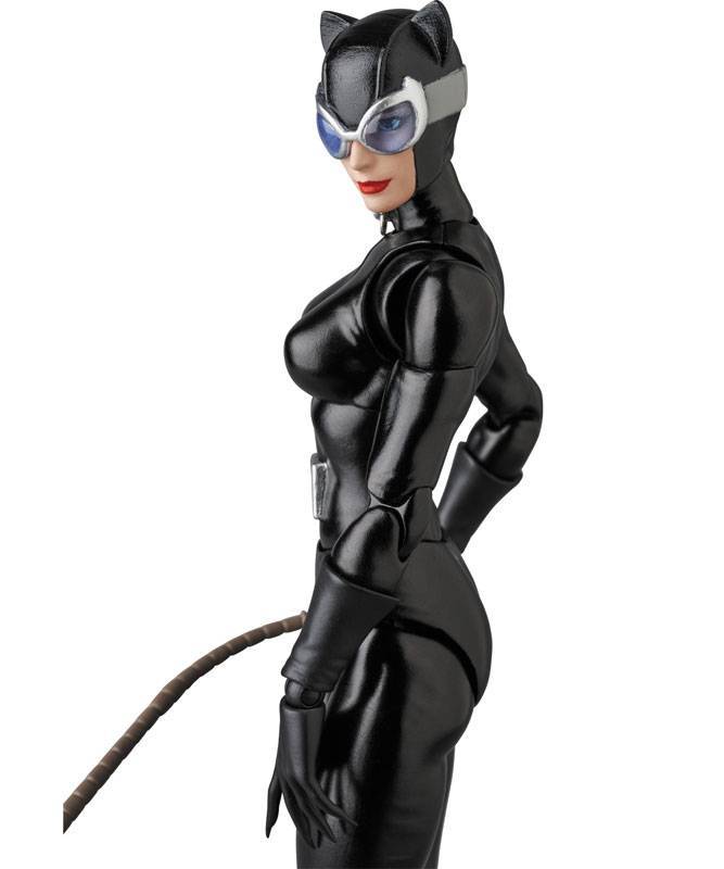 MAFEX No.123 Catwoman (Hush Ver.)