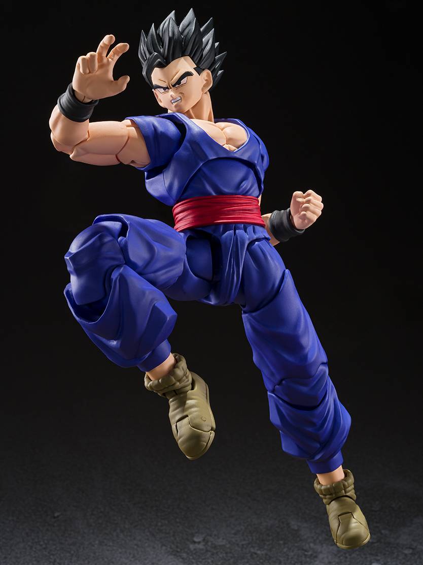 S.H. Figuarts Ultimate Son Gohan Super Hero