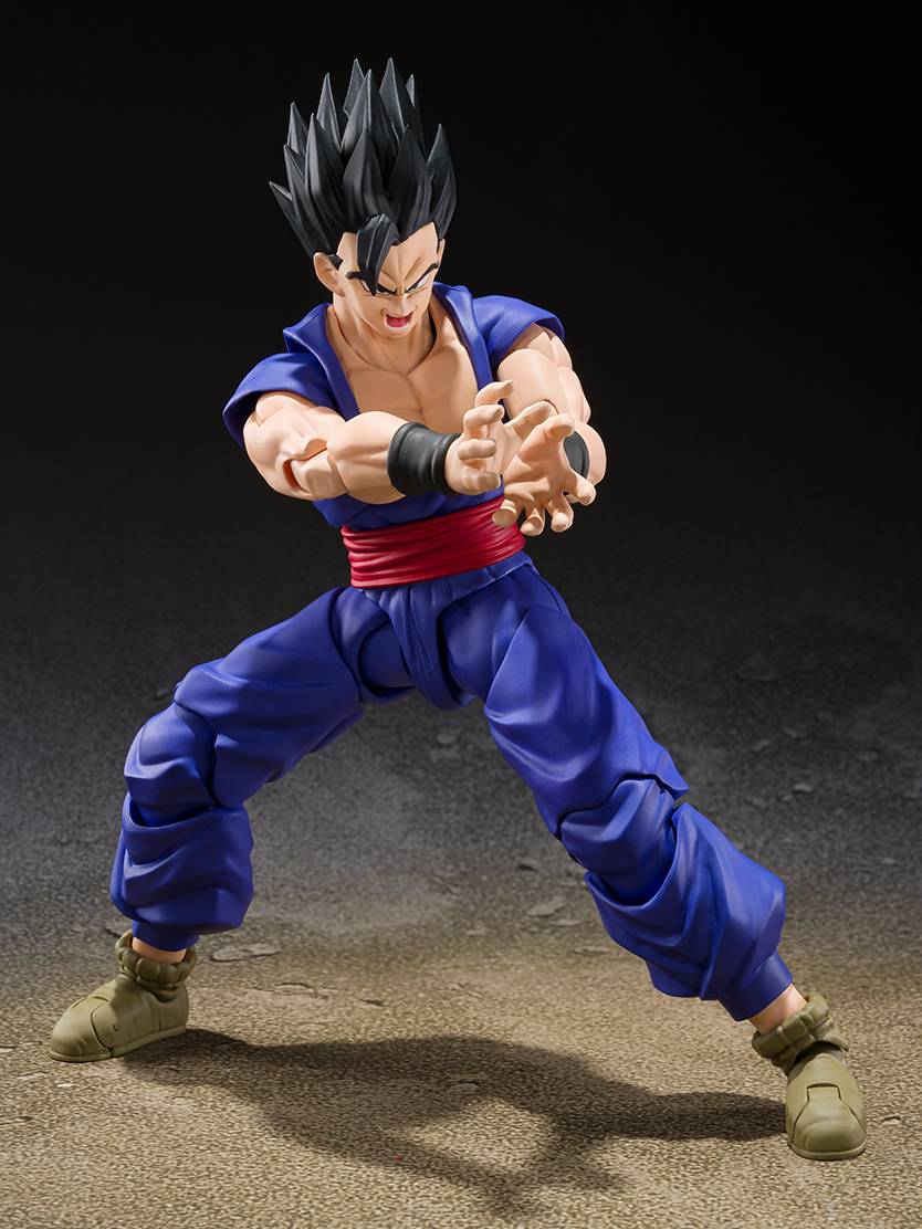 S.H. Figuarts Ultimate Son Gohan Super Hero