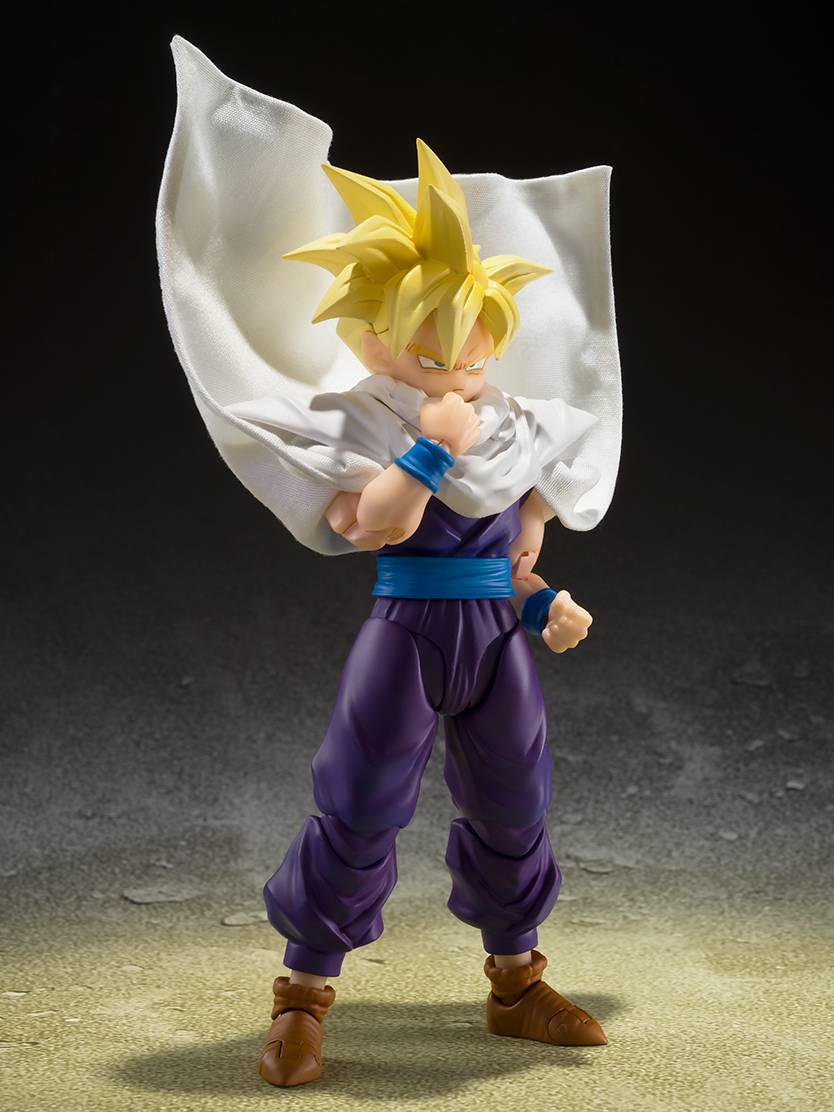 S.H. Figuarts Son Gohan Super Saiyan - The Fighter Who Surpassed Goku -