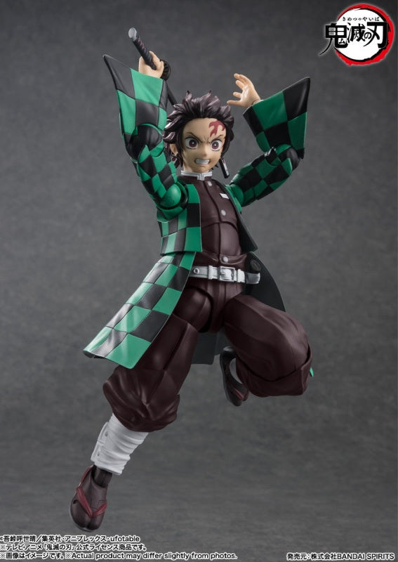 S.H. Figuarts Tanjiro Kamado - Demon Slayer