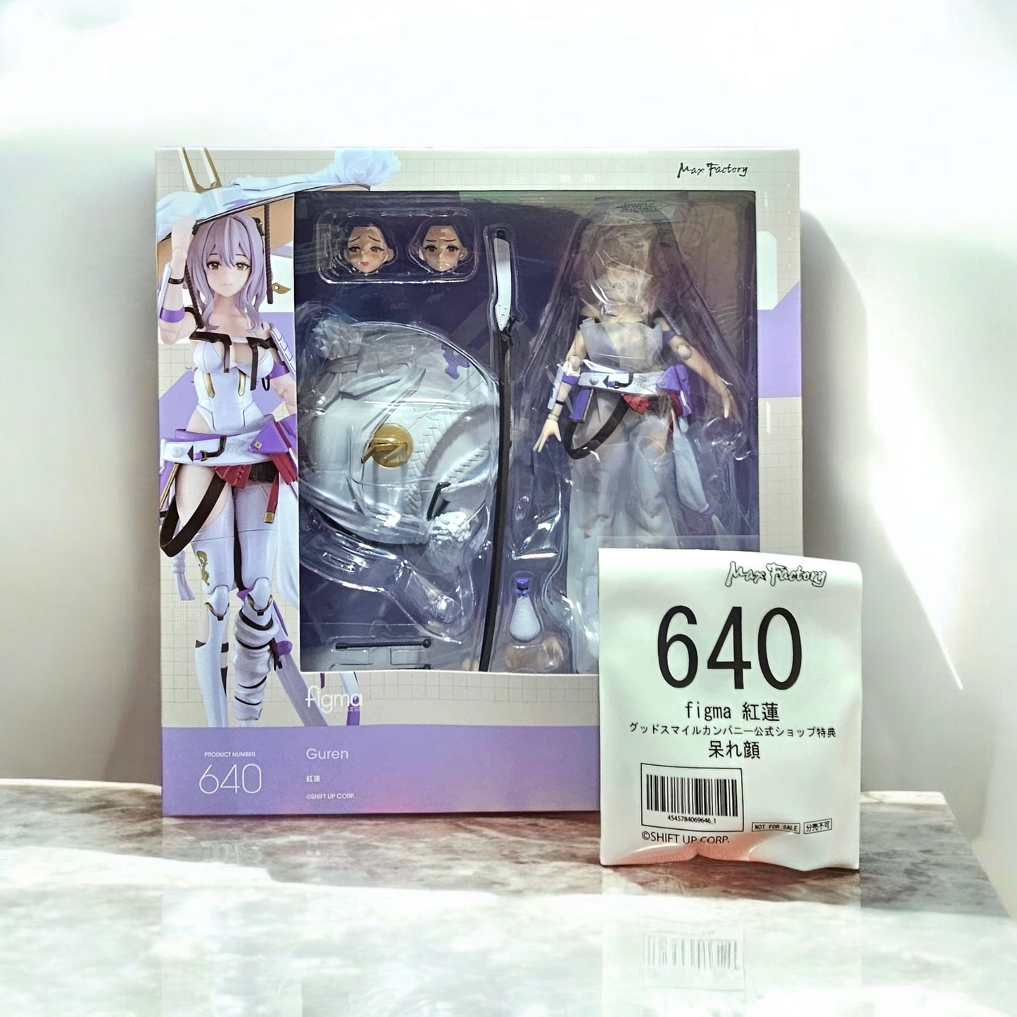 Figma 640 Scarlet - Goddess of Victory NIKKE + Bonus [Guren]