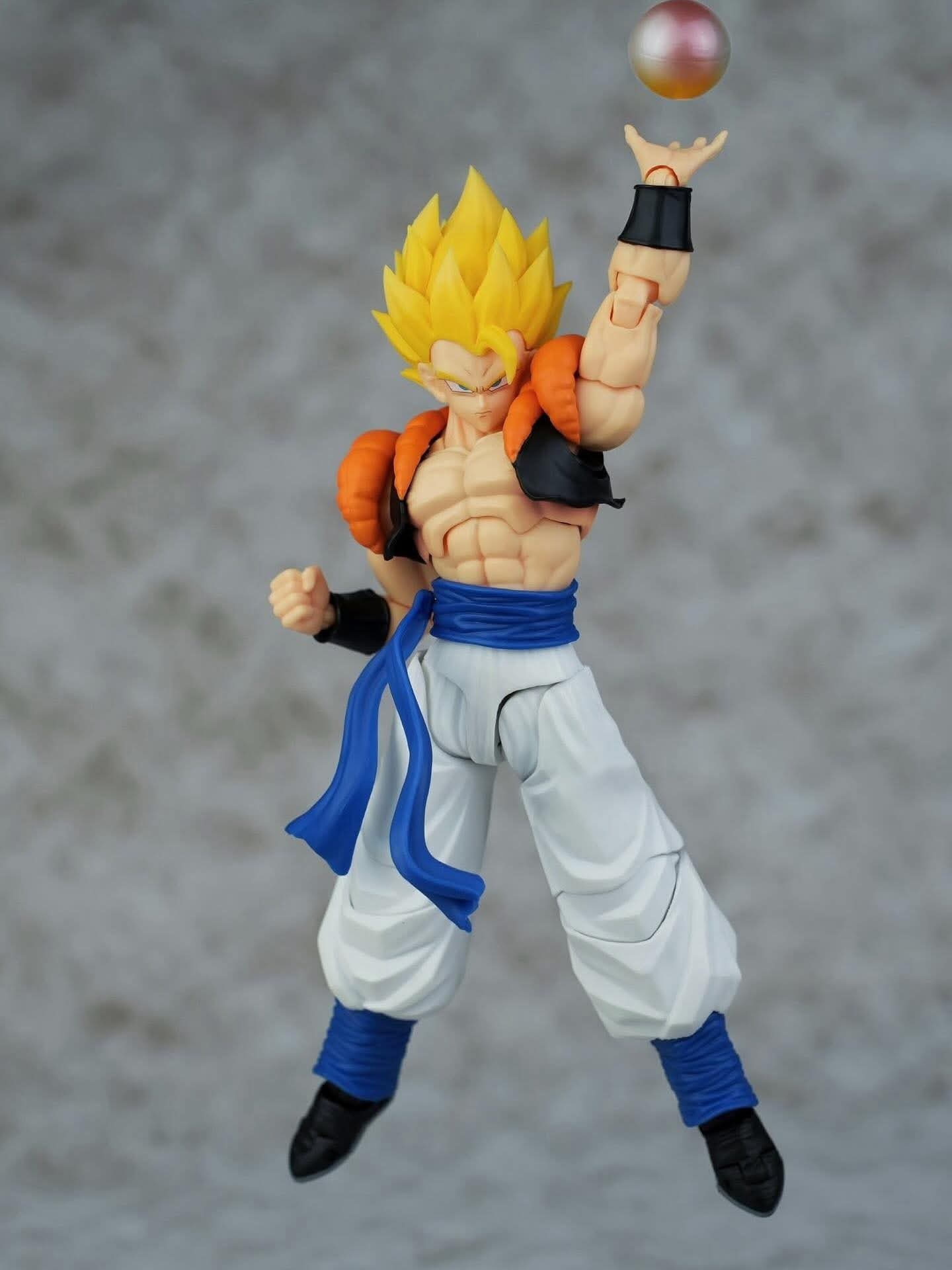 Kamione - Gogeta Super Saiyan SSJ [Tonsen Arttoys]