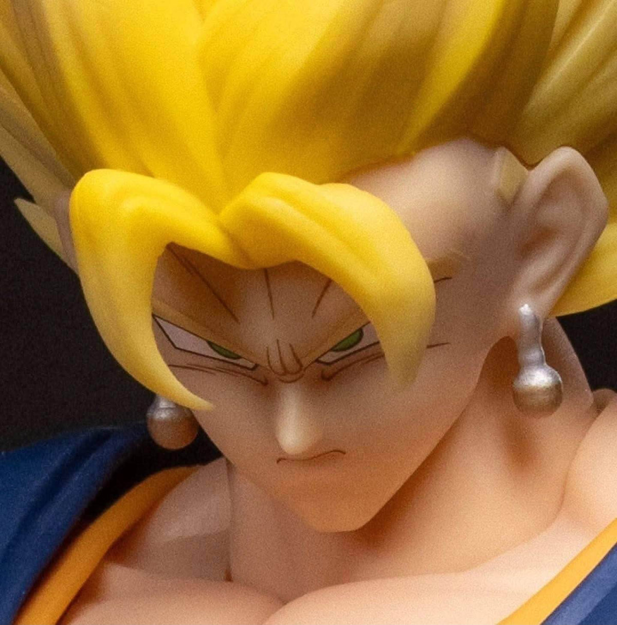 MP Studios Vegito Super Saiyan