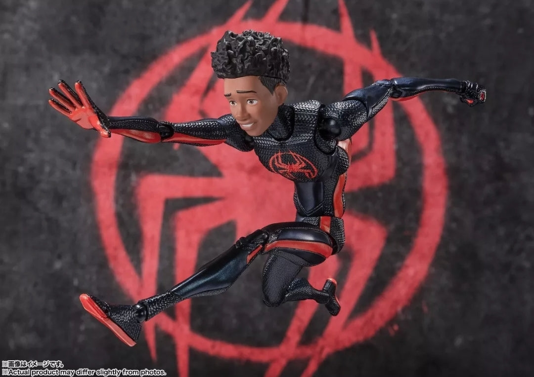 S.H. Figuarts Spider-Man Miles Morales - Rooftop Version