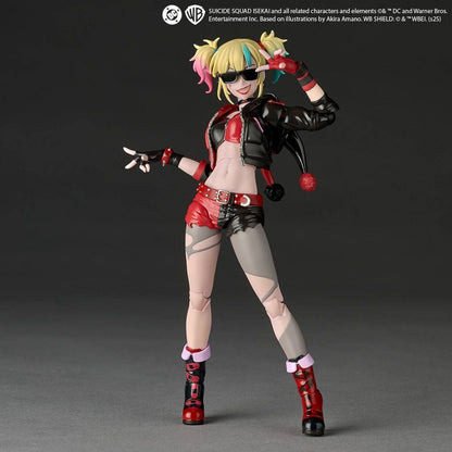 Amazing Yamaguchi Revoltech Harley Quinn - Suicide Squad Isekai Ver.