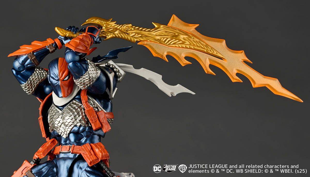 Amazing Yamaguchi Revoltech Deathstroke Ver 1.5 con Bonus
