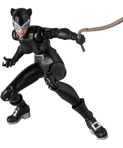 MAFEX No.123 Catwoman (Hush Ver.)