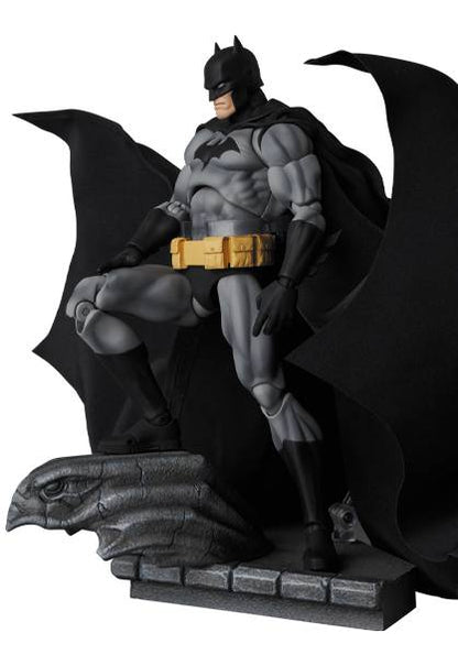 MAFEX No.126 Batman Hush Black Ver.