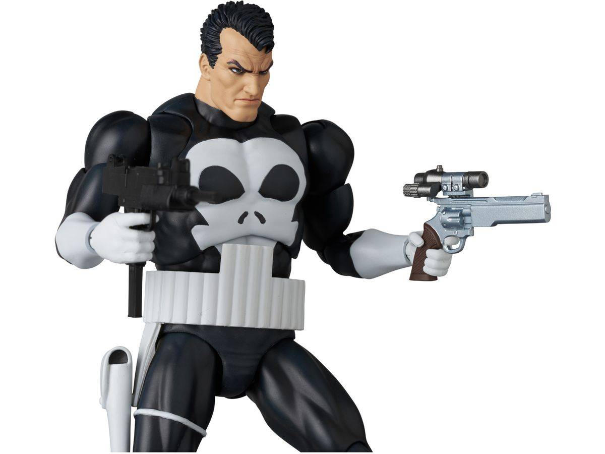 MAFEX No.136 The Punisher