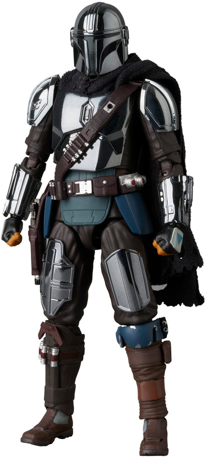 MAFEX No. 256 - The Mandalorian Chrome Version