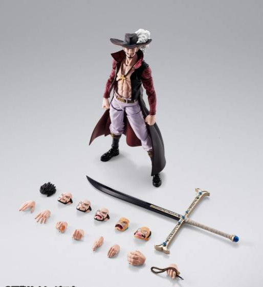 S.H. Figuarts Dracule Mihawk -Hawk Eyes- [One Piece]