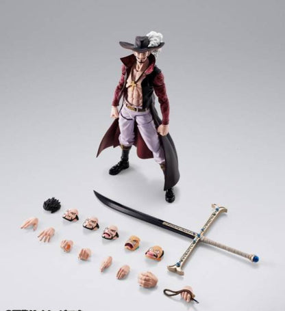 S.H. Figuarts Dracule Mihawk -Hawk Eyes- [One Piece]