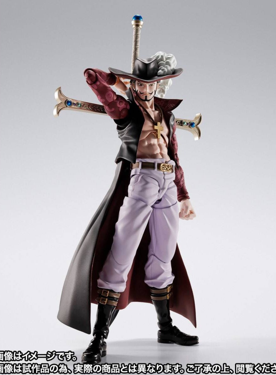 S.H. Figuarts Dracule Mihawk -Hawk Eyes- [One Piece]